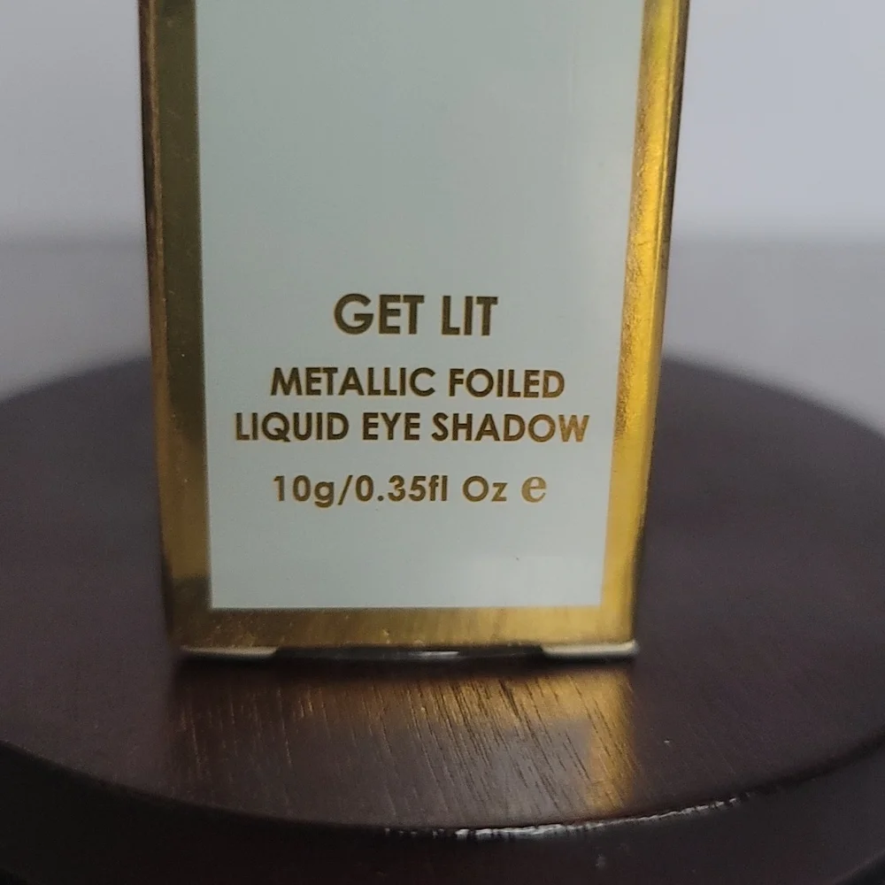 Eloise Get Lit Metallic Foiled Liquid Eyeshadow- Pure Gold